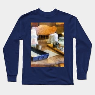 Kitchens - Baking Cookies Long Sleeve T-Shirt